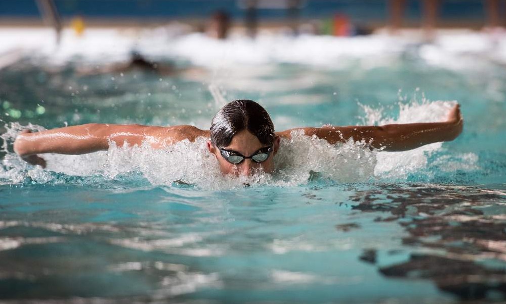 Accès à la piscine